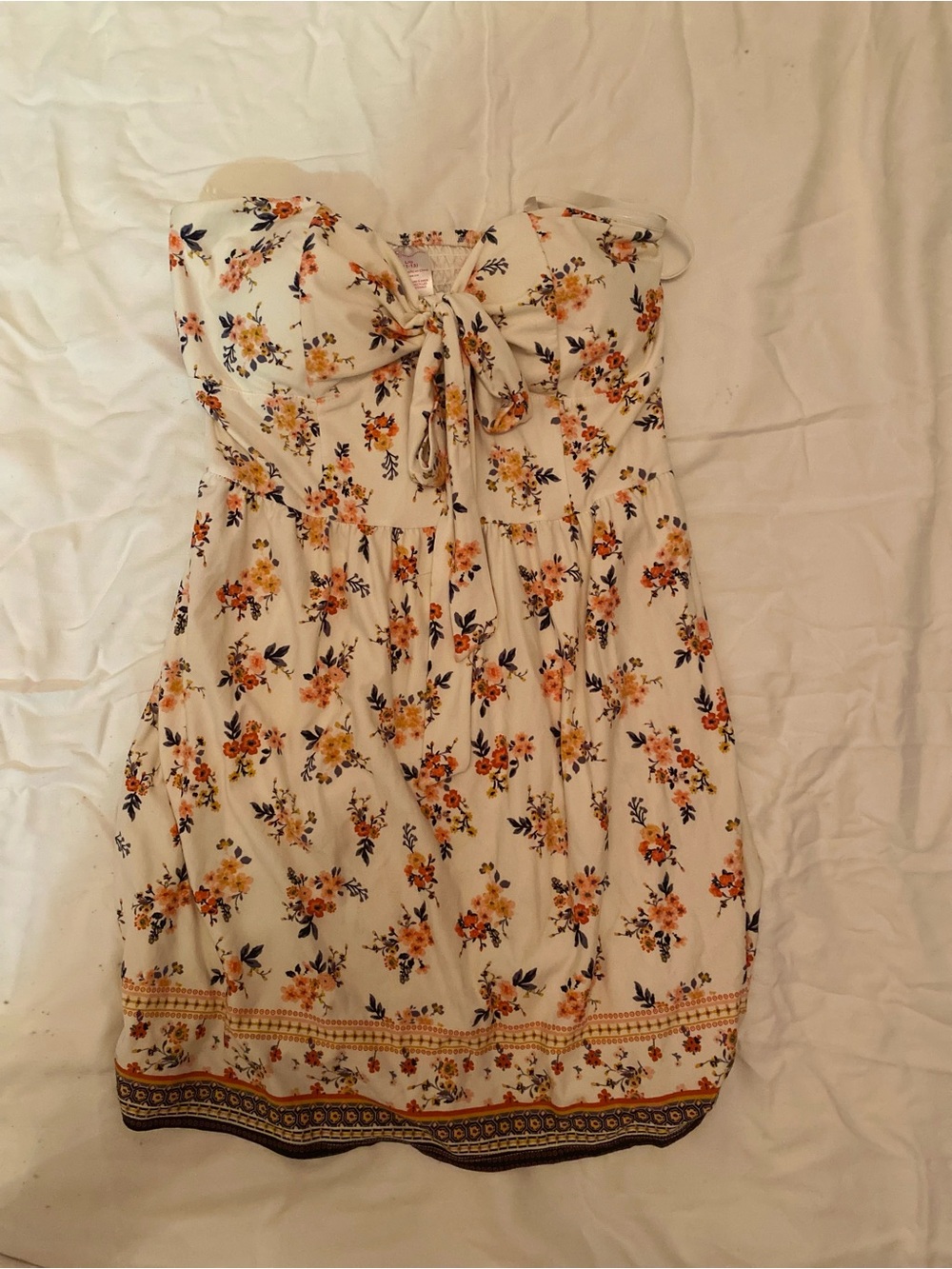 Floral Tie-Front strapless White Summer Dress